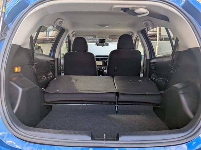 アクア G セーフティセンスC 10系後期型 車庫保管 禁煙車 スマートキー 純正7型ナビ Bluetooth接続 Bカメラ ドラレコ ETC 2オーナー スペアキー スタッドレスタイヤ付き スペアタイヤ(51枚目)