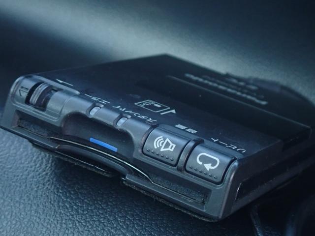 Ｎ－ＢＯＸカスタム Ｇ　ターボＳＳパッケージ　ターボＳＳパッケージ・クルコン・パドルシフト・両側パワスラ・オートライト・ＥＴＣ・ｅｃｏモード・ＶＳＡ（横滑り防止）・キー２個・ナビ・地デジ・ＣＤ／ＤＶＤ・ＳＤ録音・Ｂｌｕｅｔｏｏｔｈ・カメラ・保証付（31枚目）