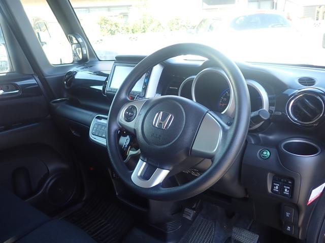 Ｎ－ＢＯＸカスタム Ｇ　ＳＳパッケージ　後期　ＳＳパッケージ・両側パワスラ・ナビ・地デジ・Ｂｌｕｅｔｏｏｔｈ・カメラ・後席スライド機能・後席テーブル／サンシェード・フルフラット・シートヒーター・ミラーヒーター・キー２個・点検整備・保証付き（28枚目）