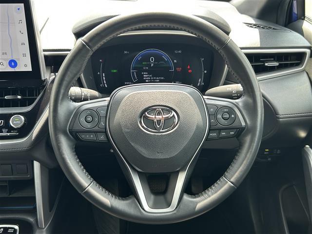 カローラクロス ハイブリッド S ワンオーナー/純正ナビ(フルセグTV/Bluetooth/FM/AM/USB)/純正フロアマット/ETC/ブラインドスポットモニター/追従ありクルーズコントロール/積み込み社外冬タイヤセット(15枚目)
