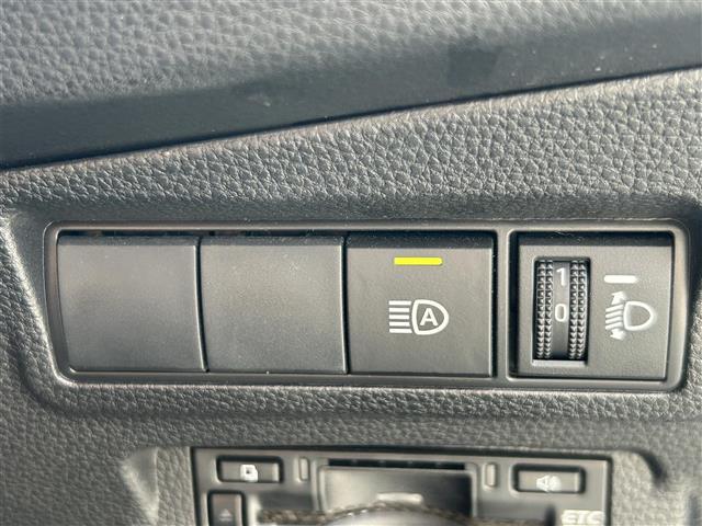 カローラクロス ハイブリッド S ワンオーナー/純正ナビ(フルセグTV/Bluetooth/FM/AM/USB)/純正フロアマット/ETC/ブラインドスポットモニター/追従ありクルーズコントロール/積み込み社外冬タイヤセット(19枚目)