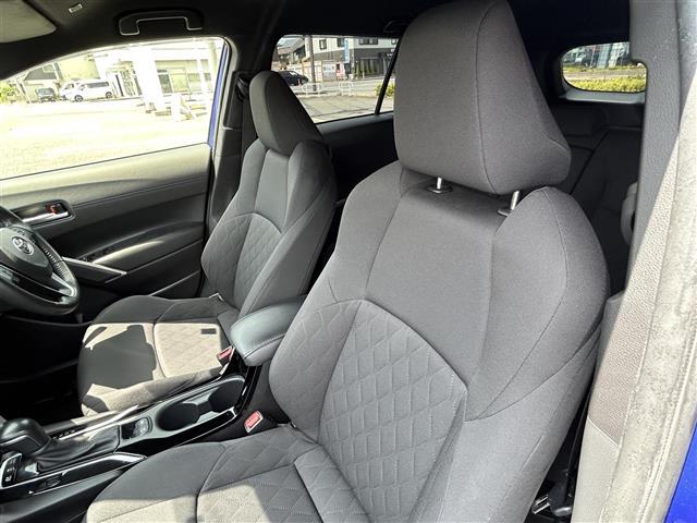 カローラクロス ハイブリッド S ワンオーナー/純正ナビ(フルセグTV/Bluetooth/FM/AM/USB)/純正フロアマット/ETC/ブラインドスポットモニター/追従ありクルーズコントロール/積み込み社外冬タイヤセット(29枚目)