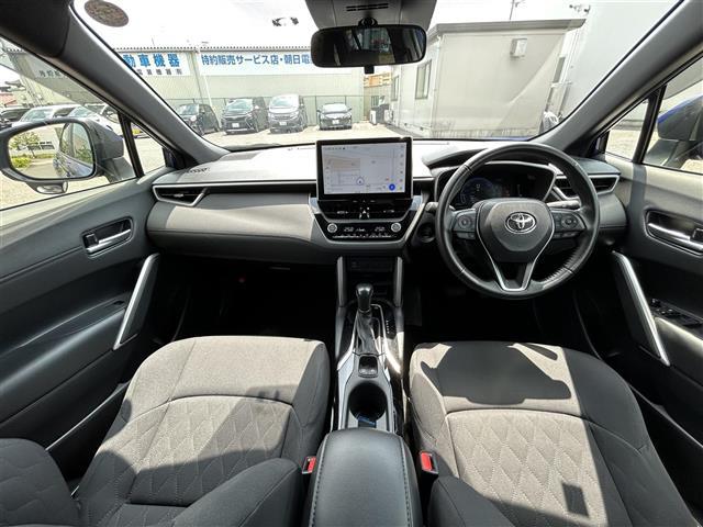 カローラクロス ハイブリッド S ワンオーナー/純正ナビ(フルセグTV/Bluetooth/FM/AM/USB)/純正フロアマット/ETC/ブラインドスポットモニター/追従ありクルーズコントロール/積み込み社外冬タイヤセット(42枚目)