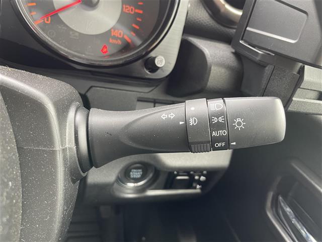 ジムニー ＸＣ　純正ナビゲーション／バックカメラ／ビルトインＥＴＣ２．０／前席シートヒーター／デュアルセンサーブレーキサポート／車線逸脱警報／クルーズコントロール／ステアリングリモコン／ＬＥＤオートライト（7枚目）