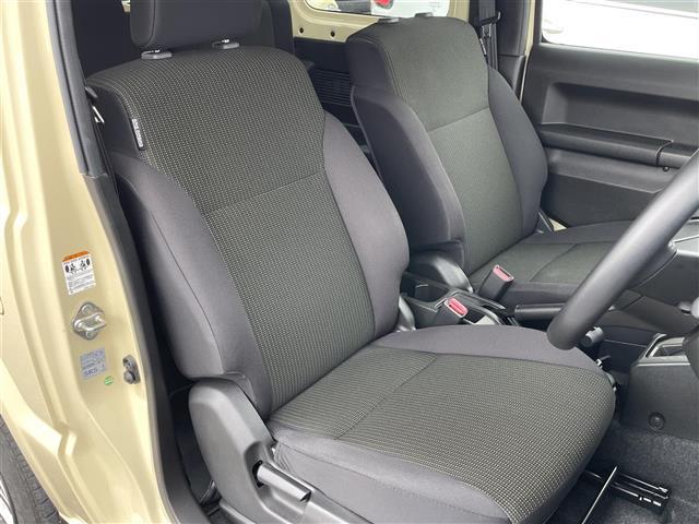 ジムニー ＸＣ　純正ナビゲーション／バックカメラ／ビルトインＥＴＣ２．０／前席シートヒーター／デュアルセンサーブレーキサポート／車線逸脱警報／クルーズコントロール／ステアリングリモコン／ＬＥＤオートライト（20枚目）