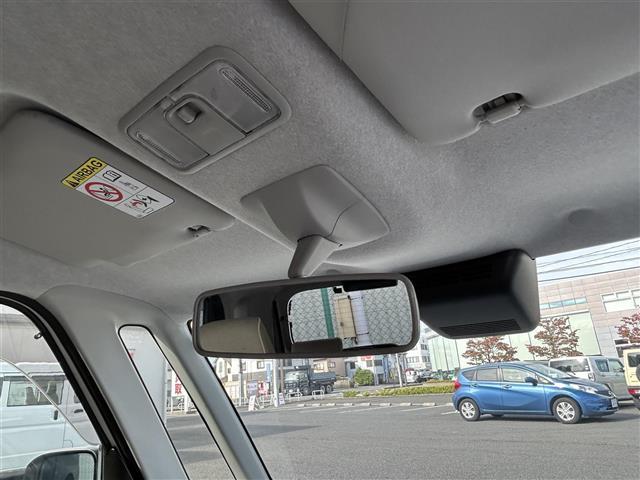 ムーヴキャンバス Ｇメイクアップ　ＳＡＩＩＩ　禁煙車／純正ナビ（フルセグＴＶ／ＦＭ／ＡＭ／ＣＤ／ＤＶＤ／ＳＤ）／バックカメラ／ＢＴ／前後ドラレコ／衝突軽減／純正フロアマット／両側パワースライドドア／横滑り防止機能／アイドリングストップ（5枚目）