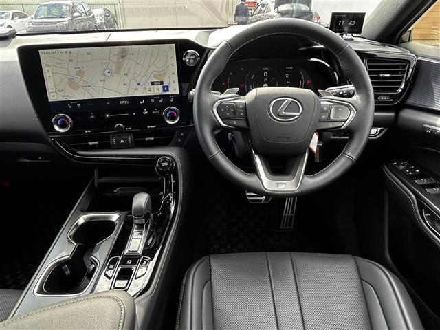 NX NX350h Fスポーツ 禁煙車/サンルーフ/純正ナビ/レザーシート/前席パワーシート/全席シートヒーター/前席エアシート/ヘッドアップディスプレイ/パノラミックビューモニター/LEDオートライト/オートハイビーム/ETC(2枚目)