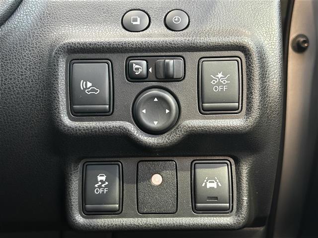 ノート ｅ－パワー　Ｘ　純正ナビゲーション／アラウンドビューモニター／ＥＴＣ／ドライブレコーダー／衝突被害軽減ブレーキ／レーンキープアシスト／アイドリングストップ／ＬＥＤオートライト／純正フロアマット／純正ドアバイザー（16枚目）