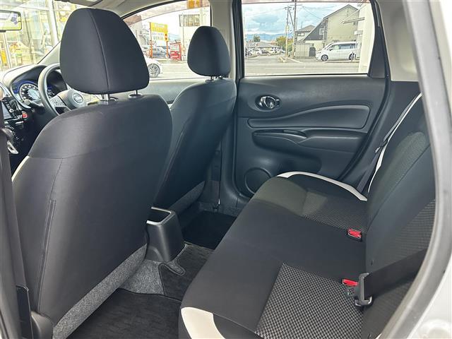 ノート ｅ－パワー　Ｘ　純正ナビゲーション／アラウンドビューモニター／ＥＴＣ／ドライブレコーダー／衝突被害軽減ブレーキ／レーンキープアシスト／アイドリングストップ／ＬＥＤオートライト／純正フロアマット／純正ドアバイザー（26枚目）