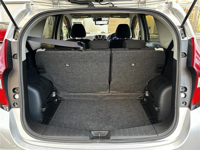 ノート ｅ－パワー　Ｘ　純正ナビゲーション／アラウンドビューモニター／ＥＴＣ／ドライブレコーダー／衝突被害軽減ブレーキ／レーンキープアシスト／アイドリングストップ／ＬＥＤオートライト／純正フロアマット／純正ドアバイザー（35枚目）