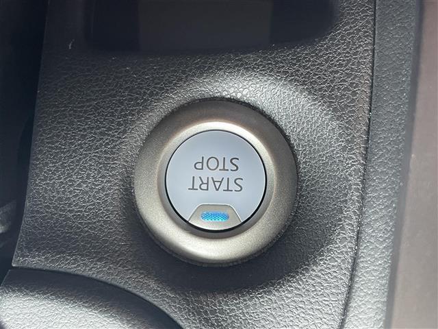 ノート e-パワー メダリスト FOUR 純正ナビゲーション/アラウンドビューモニター/ドライブレコーダー/ETC/デジタルインナーミラー/クルーズコントロール/レーンキープアシスト/衝突被害軽減ブレーキ/アイドリングストップ(10枚目)