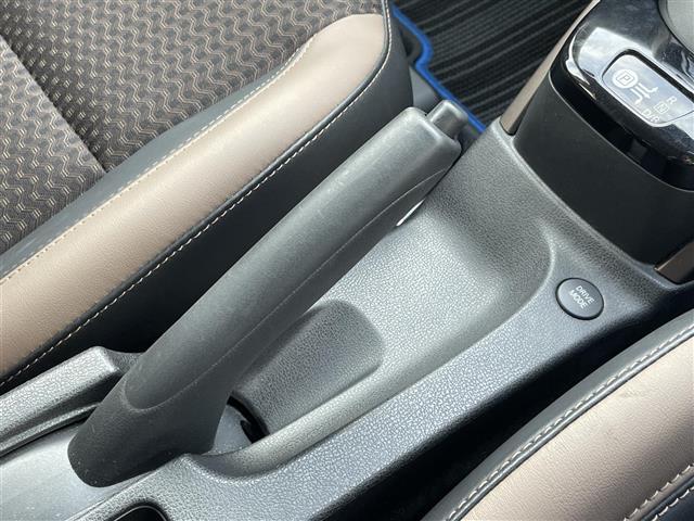 ノート e-パワー メダリスト FOUR 純正ナビゲーション/アラウンドビューモニター/ドライブレコーダー/ETC/デジタルインナーミラー/クルーズコントロール/レーンキープアシスト/衝突被害軽減ブレーキ/アイドリングストップ(18枚目)