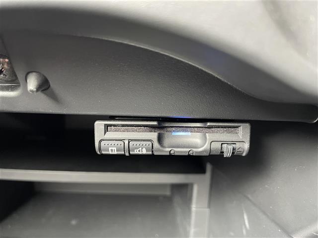 ノート e-パワー メダリスト FOUR 純正ナビゲーション/アラウンドビューモニター/ドライブレコーダー/ETC/デジタルインナーミラー/クルーズコントロール/レーンキープアシスト/衝突被害軽減ブレーキ/アイドリングストップ(21枚目)