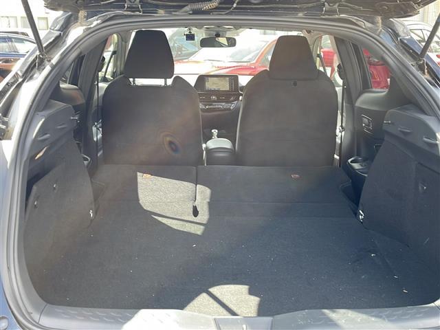 ガリバーグループでは新鮮在庫が毎日約５００台入荷！ワクワクするクルマ選びをご提案します！