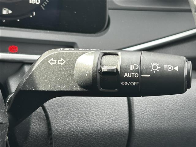 オーラ G レザーエディション ワンオーナー 純正ナビ(CD,DVD,USB,Bl) フルセグ バックカメラ 全方位カメラ ドライブレコーダー ETC2.0 クルーズコントロール(追従有) プロパイロット ブラインドスポットモニター(17枚目)