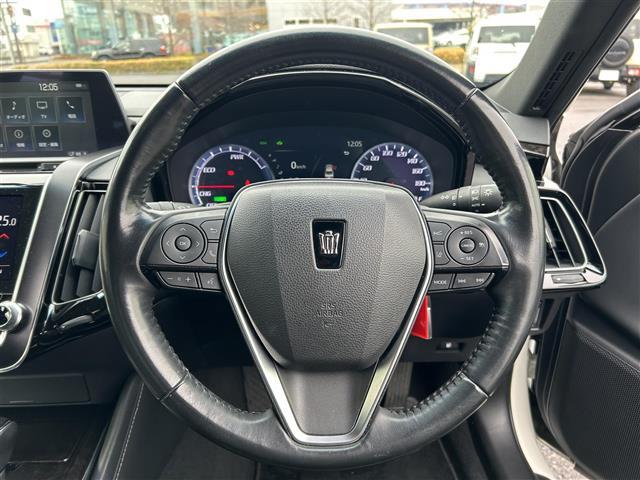 クラウンハイブリッド Ｇ－エグゼクティブ　禁煙車／純正ナビゲーション／パノラミックビューモニタードライブレコーダー／ビルトインＥＴＣ２．０／全席シートヒーター／前席ベンチレーション／プリクラッシュセーフティ／レーダークルーズコントロール（9枚目）