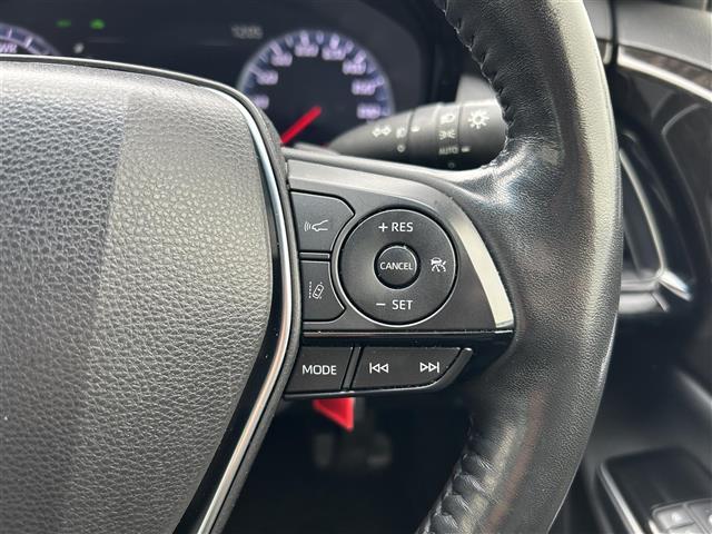 クラウンハイブリッド Ｇ－エグゼクティブ　禁煙車／純正ナビゲーション／パノラミックビューモニタードライブレコーダー／ビルトインＥＴＣ２．０／全席シートヒーター／前席ベンチレーション／プリクラッシュセーフティ／レーダークルーズコントロール（11枚目）