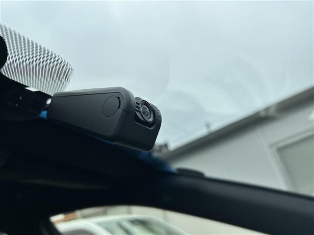 クラウンハイブリッド Ｇ－エグゼクティブ　禁煙車／純正ナビゲーション／パノラミックビューモニタードライブレコーダー／ビルトインＥＴＣ２．０／全席シートヒーター／前席ベンチレーション／プリクラッシュセーフティ／レーダークルーズコントロール（21枚目）