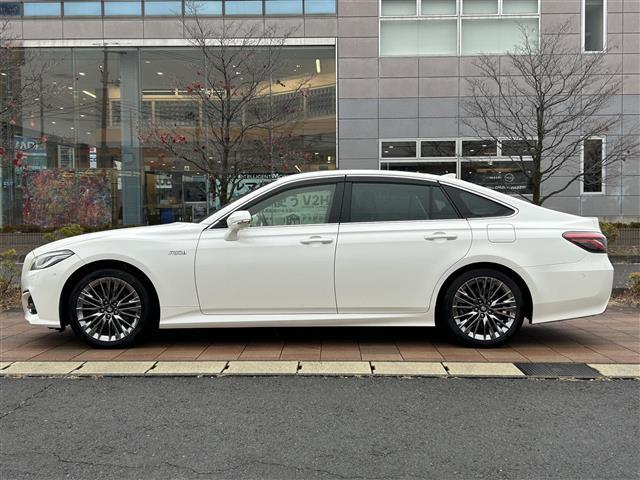 クラウンハイブリッド Ｇ－エグゼクティブ　禁煙車／純正ナビゲーション／パノラミックビューモニタードライブレコーダー／ビルトインＥＴＣ２．０／全席シートヒーター／前席ベンチレーション／プリクラッシュセーフティ／レーダークルーズコントロール（34枚目）