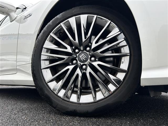 クラウンハイブリッド Ｇ－エグゼクティブ　禁煙車／純正ナビゲーション／パノラミックビューモニタードライブレコーダー／ビルトインＥＴＣ２．０／全席シートヒーター／前席ベンチレーション／プリクラッシュセーフティ／レーダークルーズコントロール（39枚目）