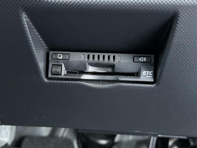 ライズ Ｚ　純正ナビゲーション／バックカメラ／ビルトインＥＴＣ／ドライブレコーダー／衝突警報機能／衝突回避支援ブレーキ機能／先行車発進お知らせ機能／アダプティブクルーズコントロール／レーンキープコントロール（7枚目）