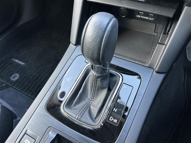 レガシィＢ４ ベースグレード　禁煙車／純正ナビゲーション／バックカメラ／ビルトインＥＴＣ／ドライブレコーダー／全席シートヒーター／ステアリングヒーター／プリクラッシュブレーキ制御／クルーズコントロール／アクティブレーンキープ（15枚目）