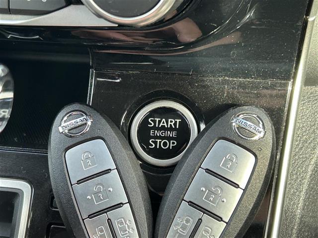 セレナ ハイウェイスターＶ　純正ナビゲーション／アラウンドビューモニター／ドライブレコーダー／ビルトインＥＴＣ／プロパイロット／インテリジェントエマージェンシーブレーキ／インテリジェントＦＣＷ／インテリジェントＢＳＩ（17枚目）