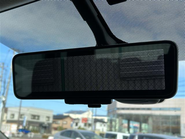 セレナ ハイウェイスターＶ　純正ナビゲーション／アラウンドビューモニター／ドライブレコーダー／ビルトインＥＴＣ／プロパイロット／インテリジェントエマージェンシーブレーキ／インテリジェントＦＣＷ／インテリジェントＢＳＩ（19枚目）