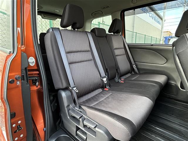 セレナ ハイウェイスターＶ　純正ナビゲーション／アラウンドビューモニター／ドライブレコーダー／ビルトインＥＴＣ／プロパイロット／インテリジェントエマージェンシーブレーキ／インテリジェントＦＣＷ／インテリジェントＢＳＩ（24枚目）