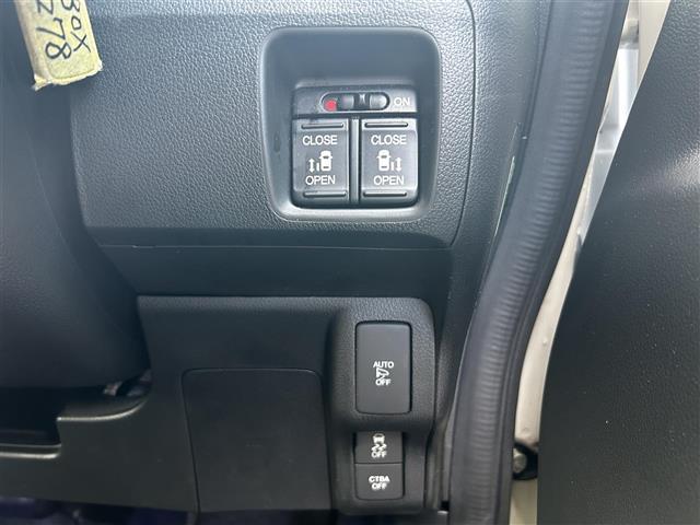 Ｎ－ＢＯＸ Ｇ　ターボＳＳパッケージ　純正ナビゲーション／バックカメラ／ビルトインＥＴＣ／両側電動スライドドア／前席シートヒーター／クルーズコントロール／パドルシフト／シートバックテーブル／リアドアシェード／スタドッレスセット車載（17枚目）