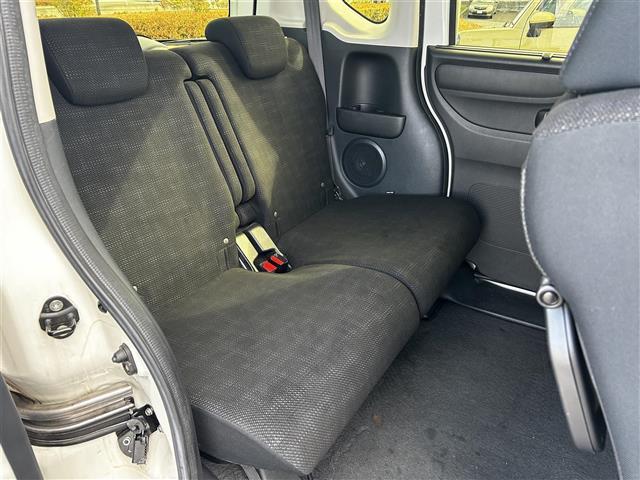 Ｎ－ＢＯＸ Ｇ　ターボＳＳパッケージ　純正ナビゲーション／バックカメラ／ビルトインＥＴＣ／両側電動スライドドア／前席シートヒーター／クルーズコントロール／パドルシフト／シートバックテーブル／リアドアシェード／スタドッレスセット車載（26枚目）