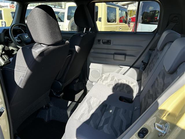 タフト Ｇ　ダーククロムベンチャー　ガラスルーフ社外ナビゲーション／パノラマモニター／前席シートヒーター／アダプティブクルーズコントロール／レーンキープコントロール／路側逸脱警報機能／車線逸脱警報機能／車線逸脱抑制制御機能／禁煙車（28枚目）