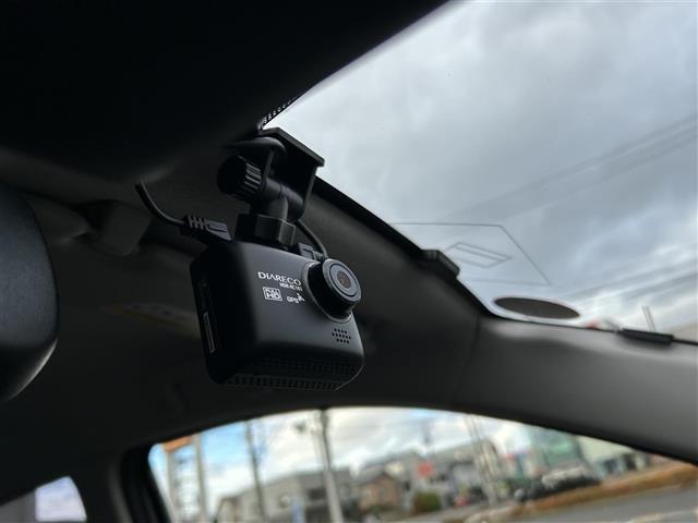 デイズ ハイウェイスターＸ　Ｖセレクション＋セーフティＩＩ　純正ナビゲーション／アラウンドビューモニター／前後ドライブレコーダー／ＥＴＣ／インテリジェント　エマージェンシーブレーキ／アイドリングストップ／ＨＩＤオートライト／純正フロアマット（5枚目）