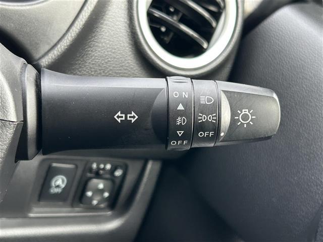 デイズ ハイウェイスターＸ　Ｖセレクション＋セーフティＩＩ　純正ナビゲーション／アラウンドビューモニター／前後ドライブレコーダー／ＥＴＣ／インテリジェント　エマージェンシーブレーキ／アイドリングストップ／ＨＩＤオートライト／純正フロアマット（12枚目）