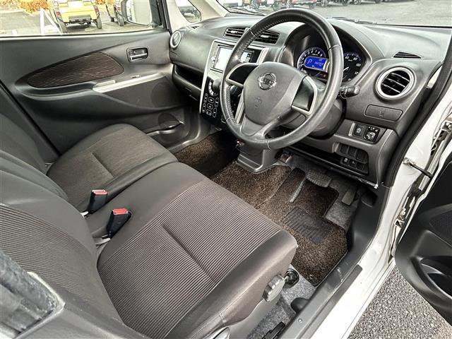 デイズ ハイウェイスターＸ　Ｖセレクション＋セーフティＩＩ　純正ナビゲーション／アラウンドビューモニター／前後ドライブレコーダー／ＥＴＣ／インテリジェント　エマージェンシーブレーキ／アイドリングストップ／ＨＩＤオートライト／純正フロアマット（19枚目）