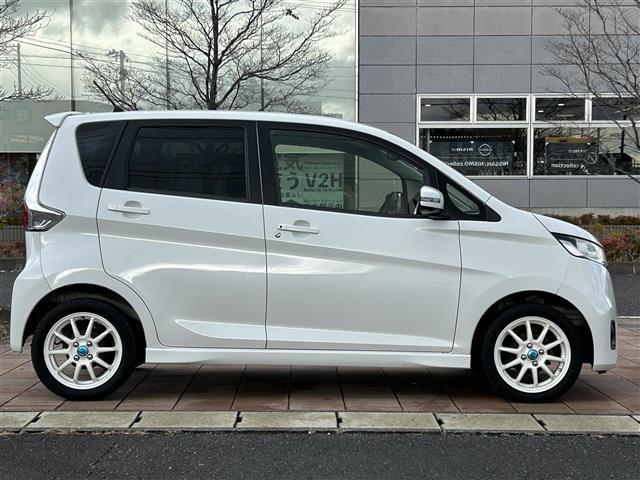 デイズ ハイウェイスターＸ　Ｖセレクション＋セーフティＩＩ　純正ナビゲーション／アラウンドビューモニター／前後ドライブレコーダー／ＥＴＣ／インテリジェント　エマージェンシーブレーキ／アイドリングストップ／ＨＩＤオートライト／純正フロアマット（31枚目）