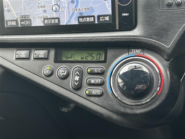 アクア G 純正ナビゲーション/バックカメラ/ETC・前席シートヒーター/ステアリングリモコン/LEDオートライト/アイドリングストップ/純正フロアマット/ドアバイザー(6枚目)