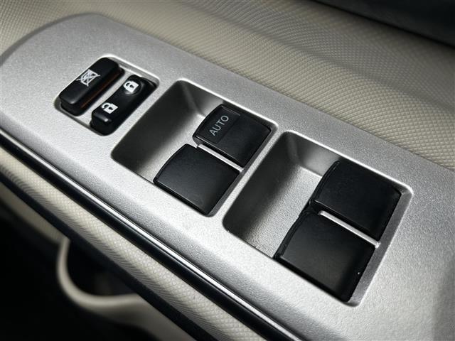 アクア G 純正ナビゲーション/バックカメラ/ETC・前席シートヒーター/ステアリングリモコン/LEDオートライト/アイドリングストップ/純正フロアマット/ドアバイザー(19枚目)