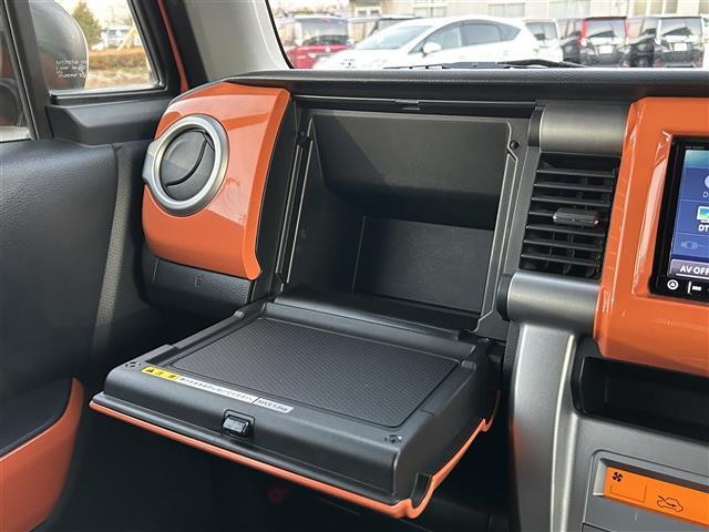 ハスラー G 純正ナビゲーション【フルセグTV/FM・AM/BT】/衝突軽減/DN席シートヒーター/アイドリングストップ/ダウンヒルアシスト/ビルトインETC/横滑り防止/純正フロアマット/オートエアコン/(15枚目)