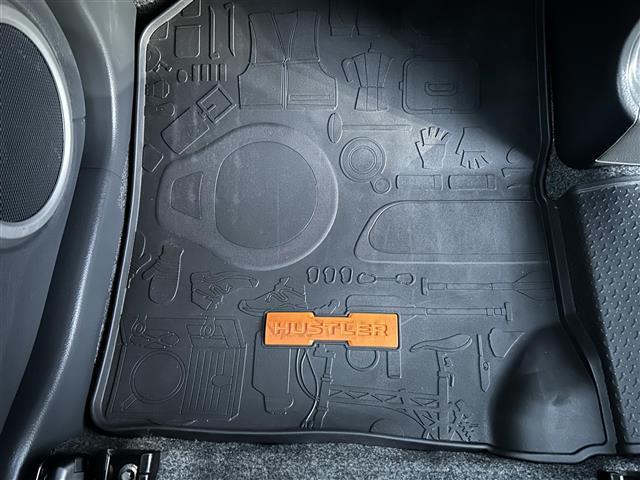 ハスラー G 純正ナビゲーション【フルセグTV/FM・AM/BT】/衝突軽減/DN席シートヒーター/アイドリングストップ/ダウンヒルアシスト/ビルトインETC/横滑り防止/純正フロアマット/オートエアコン/(17枚目)