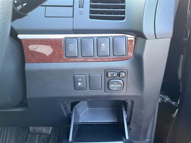 エスティマ アエラス レザーパッケージ(17枚目)