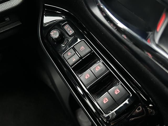 ヴォクシー ＺＳ　煌ＩＩ　純正ナビゲーション／バックカメラ／フリップダウンモニター／ビルトインＥＴＣ／前方ドライブレコーダー／両側電動スライドドア／プリクラッシュセーフティ／レーンディパーチャーアラート／先行車発進告知機能（16枚目）