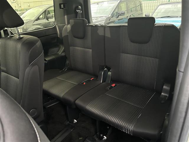 ヴォクシー ＺＳ　煌ＩＩ　純正ナビゲーション／バックカメラ／フリップダウンモニター／ビルトインＥＴＣ／前方ドライブレコーダー／両側電動スライドドア／プリクラッシュセーフティ／レーンディパーチャーアラート／先行車発進告知機能（28枚目）