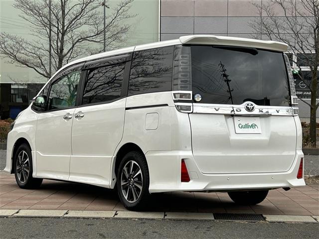 ヴォクシー ＺＳ　煌ＩＩ　純正ナビゲーション／バックカメラ／フリップダウンモニター／ビルトインＥＴＣ／前方ドライブレコーダー／両側電動スライドドア／プリクラッシュセーフティ／レーンディパーチャーアラート／先行車発進告知機能（36枚目）