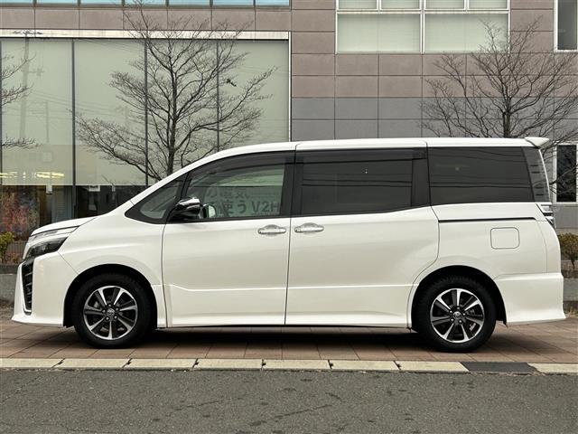 ヴォクシー ＺＳ　煌ＩＩ　純正ナビゲーション／バックカメラ／フリップダウンモニター／ビルトインＥＴＣ／前方ドライブレコーダー／両側電動スライドドア／プリクラッシュセーフティ／レーンディパーチャーアラート／先行車発進告知機能（37枚目）