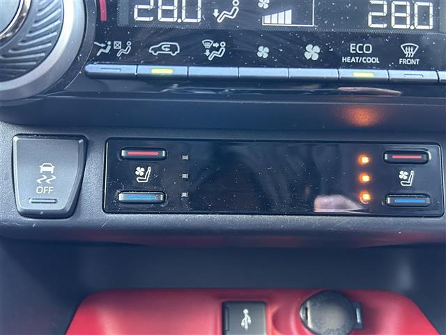 ＲＡＶ４ アドベンチャー　オフロードパッケージ　ワンオーナー衝突回避支援パッケージ　レーダークルーズコントロール　プリクラッシュセーフティ　オートマチックハイビーム　ＬＥＤヘッドライト　オートハイビーム　スマートキー　運転席パワーシート（6枚目）