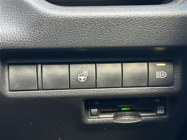 ＲＡＶ４ アドベンチャー　オフロードパッケージ　ワンオーナー衝突回避支援パッケージ　レーダークルーズコントロール　プリクラッシュセーフティ　オートマチックハイビーム　ＬＥＤヘッドライト　オートハイビーム　スマートキー　運転席パワーシート（11枚目）