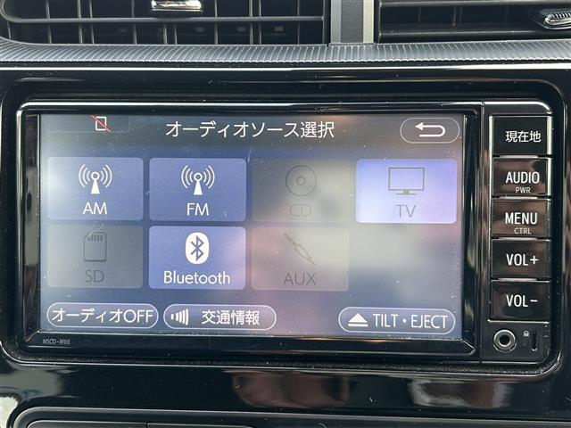 アクア S 純正ナビゲーション/バックカメラ/ビルトインETC/プリクラッシュセーフティ/レーントレーシングアシスト/LEDヘッドライト/社外フロアマット/ドアバイザー(3枚目)