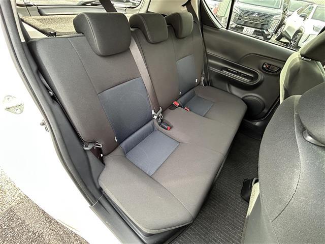 アクア S 純正ナビゲーション/バックカメラ/ビルトインETC/プリクラッシュセーフティ/レーントレーシングアシスト/LEDヘッドライト/社外フロアマット/ドアバイザー(26枚目)