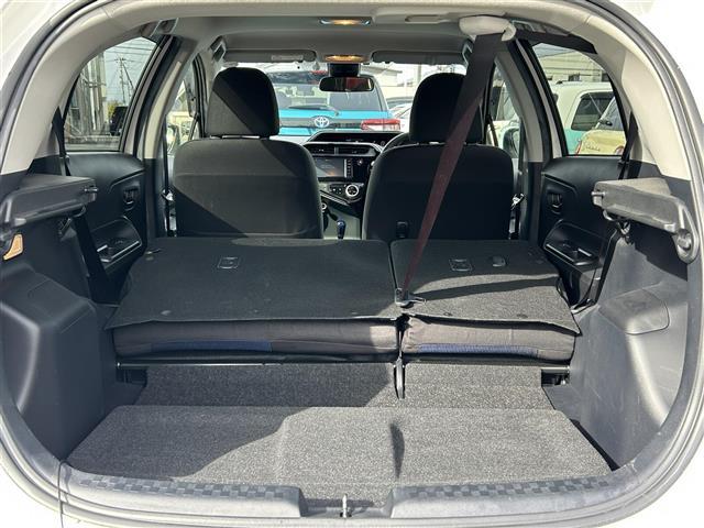 アクア S 純正ナビゲーション/バックカメラ/ビルトインETC/プリクラッシュセーフティ/レーントレーシングアシスト/LEDヘッドライト/社外フロアマット/ドアバイザー(32枚目)